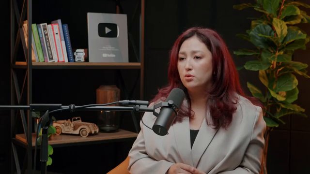 Разбирая этот и смежные материалы по теме бизнес-каналов, мы зафиксировали два… (23:08)