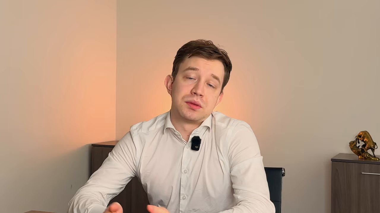 Понижение рейтинга — это не абстрактная новость для галочки. (09:16)