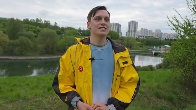 Если заказ весит больше 15 кг или физически не помещается в сумку — Яндекс… (11:55)
